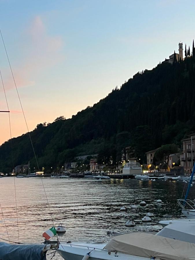 Casa Lindner Villa Rustico Ferienhaus 400M Zum Gardasee 13Schlafplaetze ตอสโกลาโน มาแดร์โน ภายนอก รูปภาพ